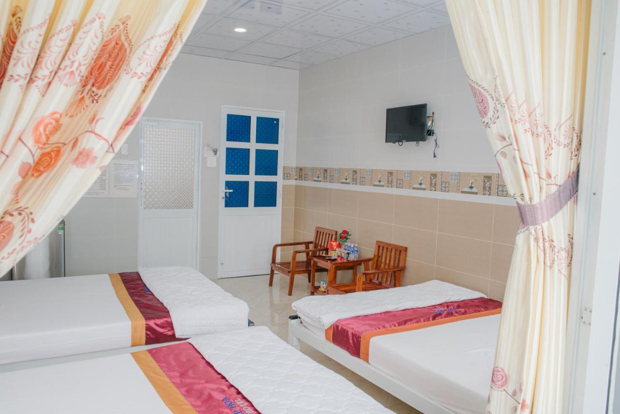 Hiep Hoa Hotel 쩌우독 외부 사진